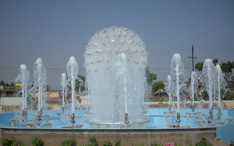 Dandelion Fountains