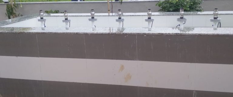 Foaming Fountains
