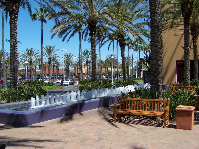 Longest Fountains