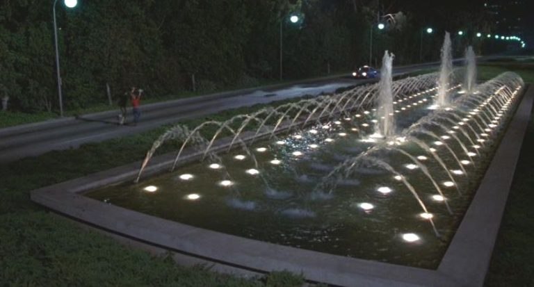 Longest Fountains
