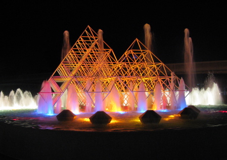 Structural Fountains